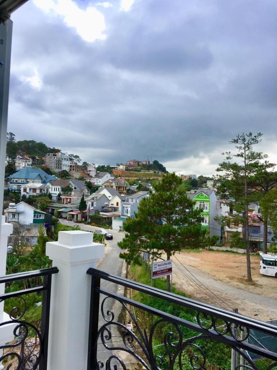 Aurora Hotel Dalat Kültér fotó
